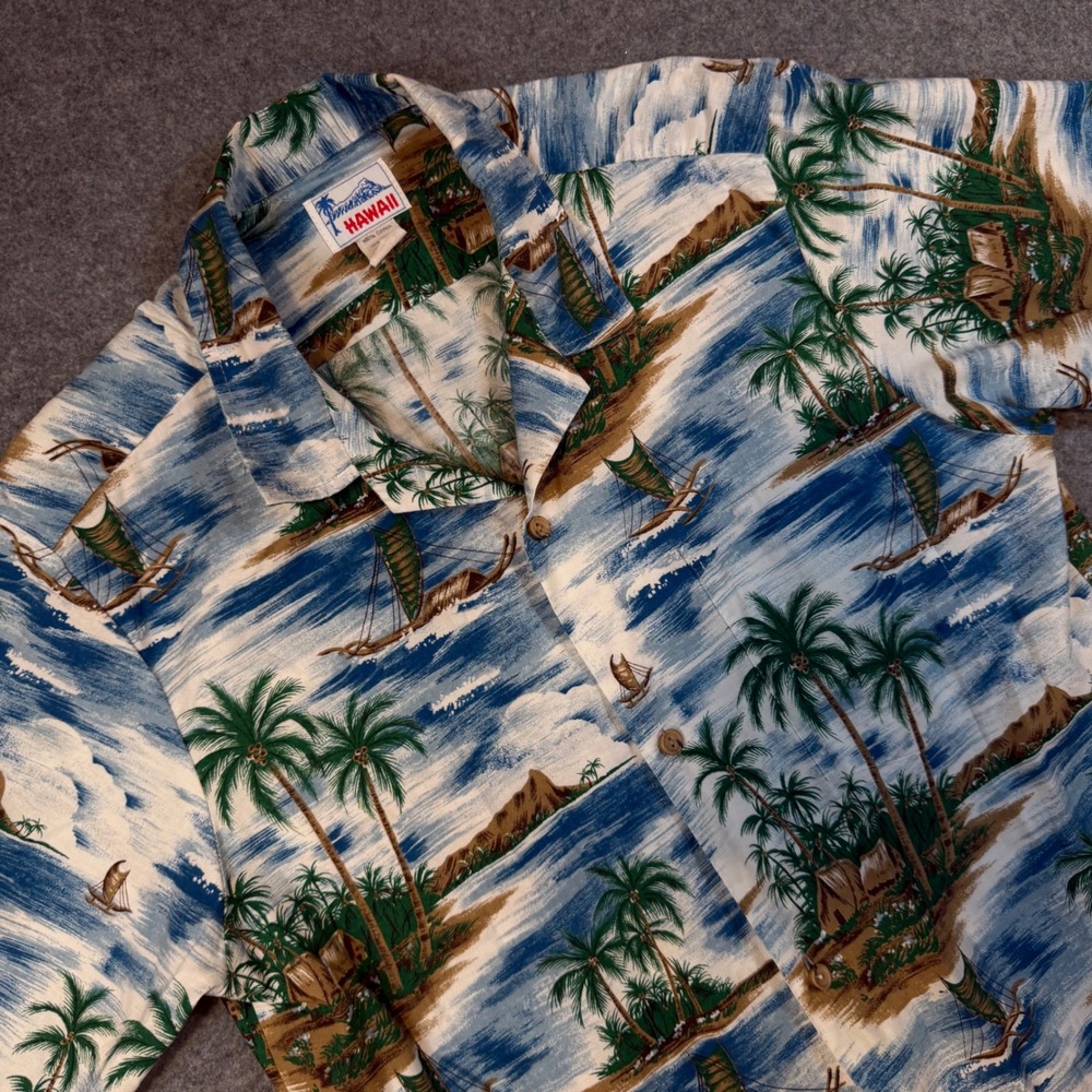 Vintage Hawaii Mens Aloha Shirt Large Blue Tropical Palm Tree Cotton Made in USA